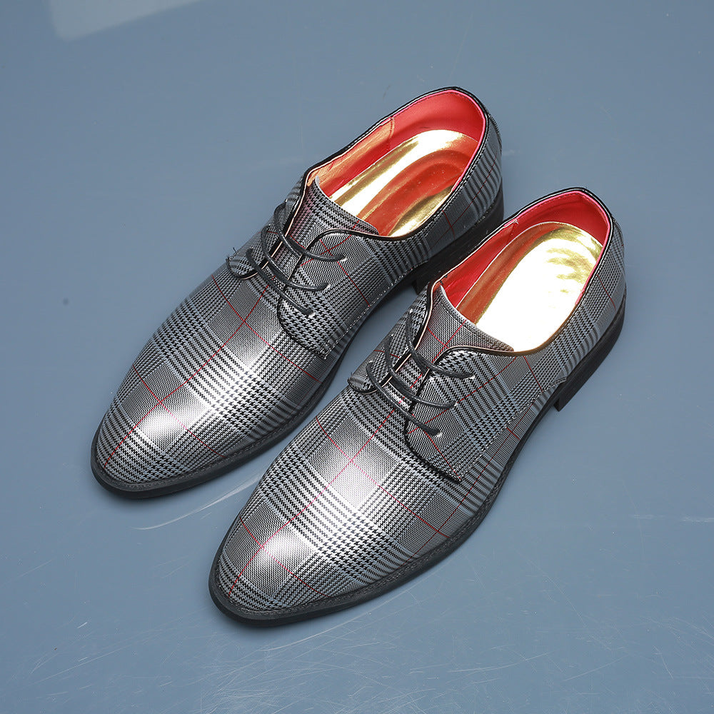 Elegante Herren-Schnürschuhe mit spitzer Zehenkappe und gestreifter Gummisohle