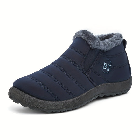 Lined slip-on snow boots with profiled sole for women