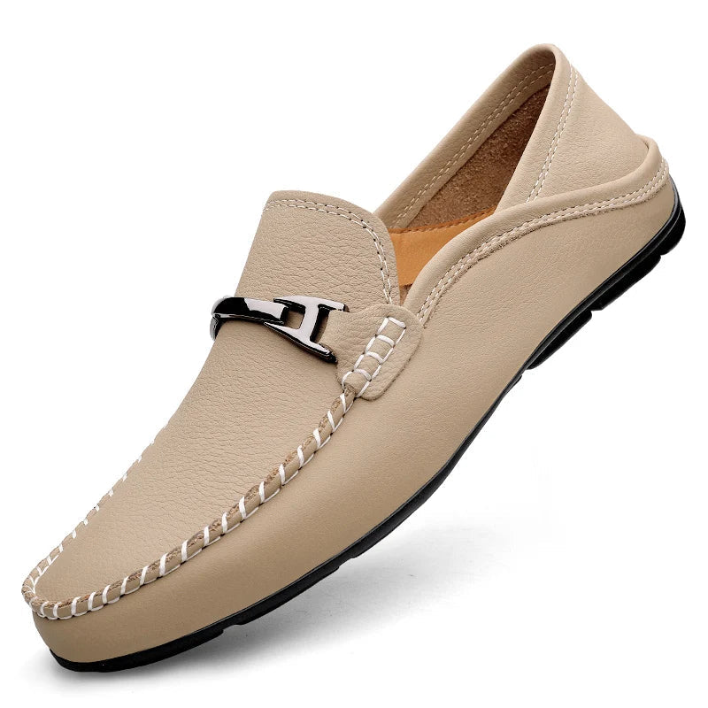 Slipper für Herren im klassischen Loafer-Schnitt