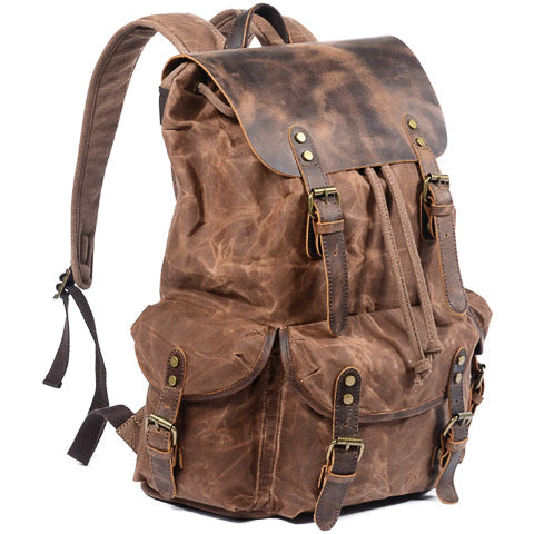 Geräumiger Canvas-Rucksack mit Seitentaschen