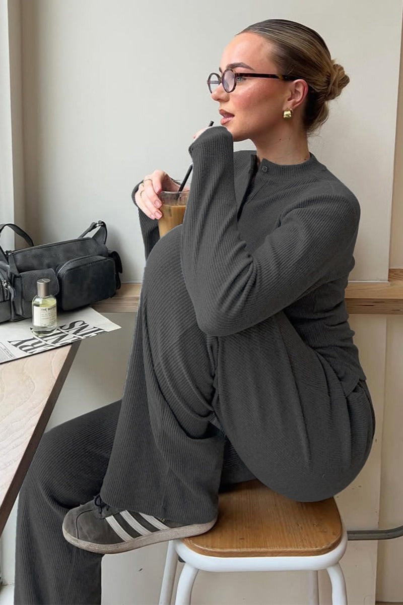 Damen Rippstrick-Set mit Stehkragen und passender Hose