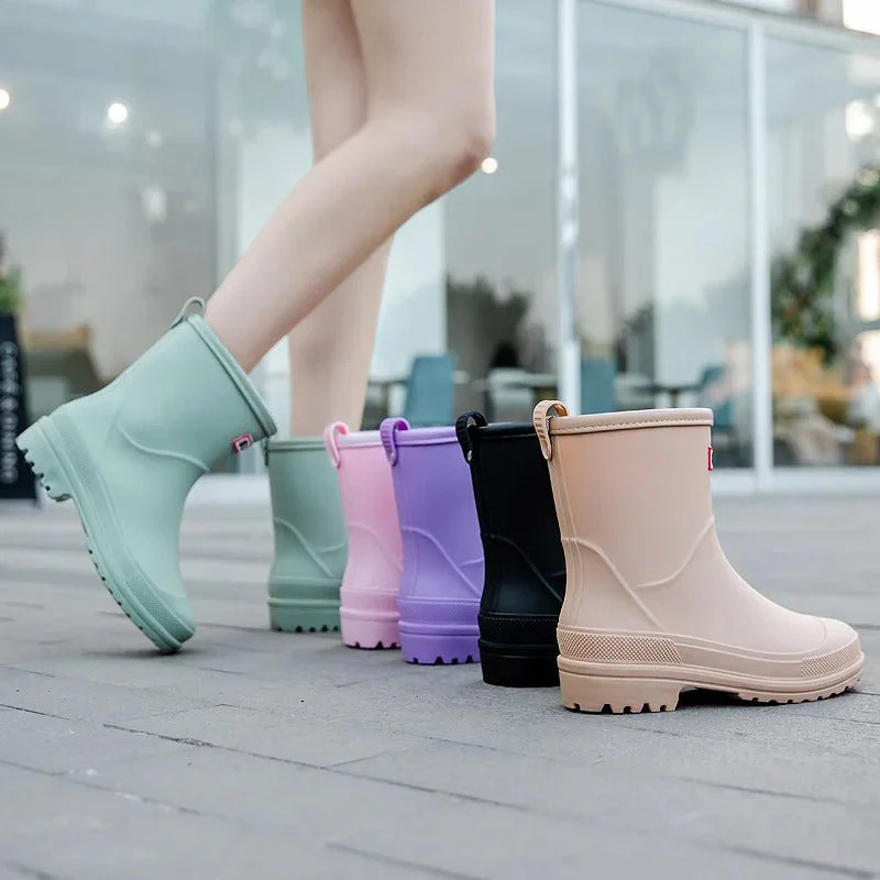 Detailansicht des wasserdichten Materials der Gummistiefel