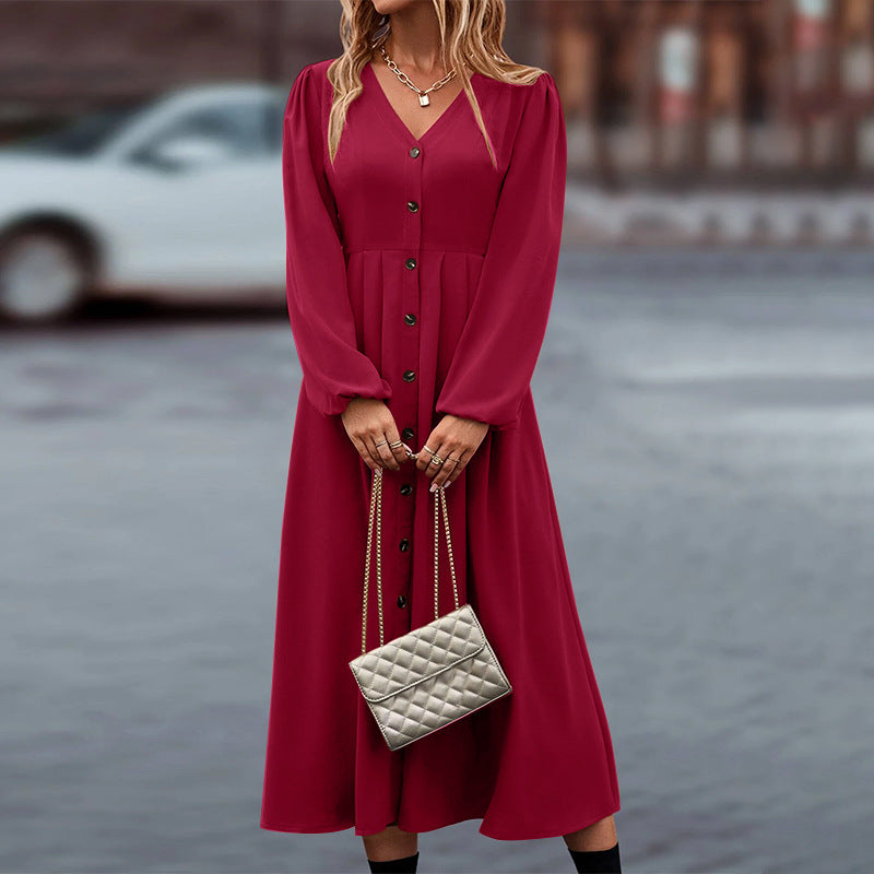 Elegantes Damenkleid mit langen Ärmeln und klassischem Rundhalsausschnitt
