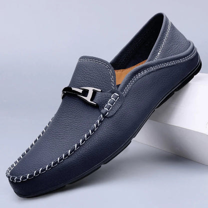 Slipper für Herren im klassischen Loafer-Schnitt
