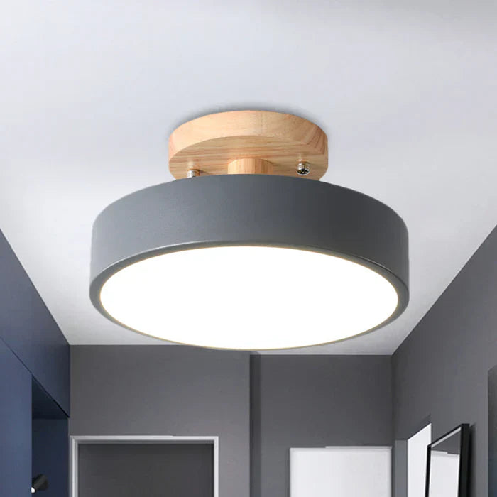 Scandinavian LED ceiling lamp with wooden details &amp; modern color options