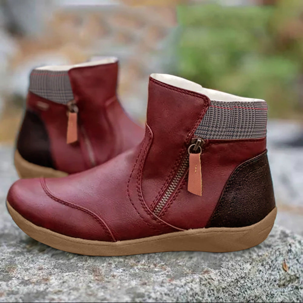 Women's boots with weatherproof design and zipper