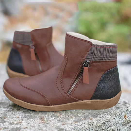 Women's boots with weatherproof design and zipper