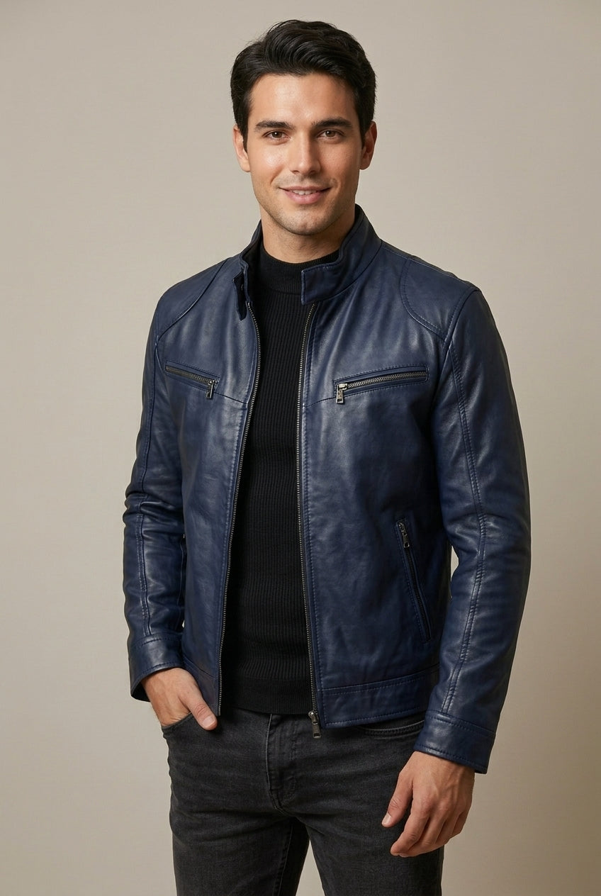Rückansicht der Herren Kunstlederjacke mit schmaler Passform