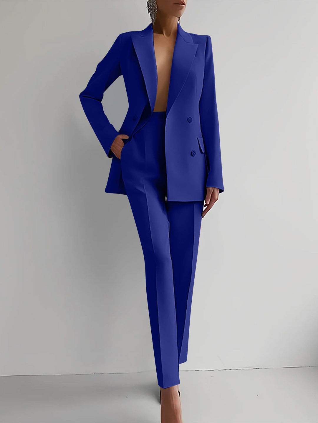 Women's Blazer and Trousers Set with Straight Cut