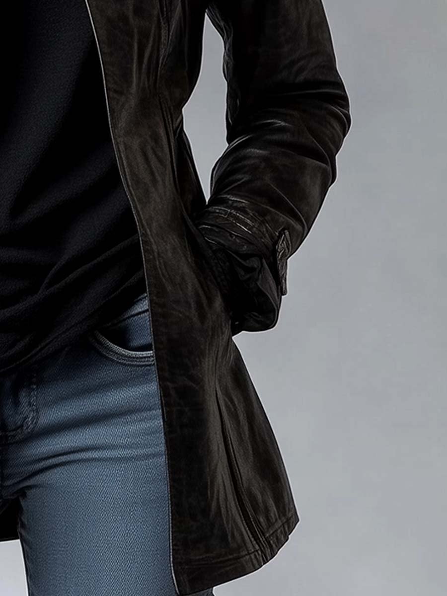 Women's faux leather jacket with stand-up collar and vintage design