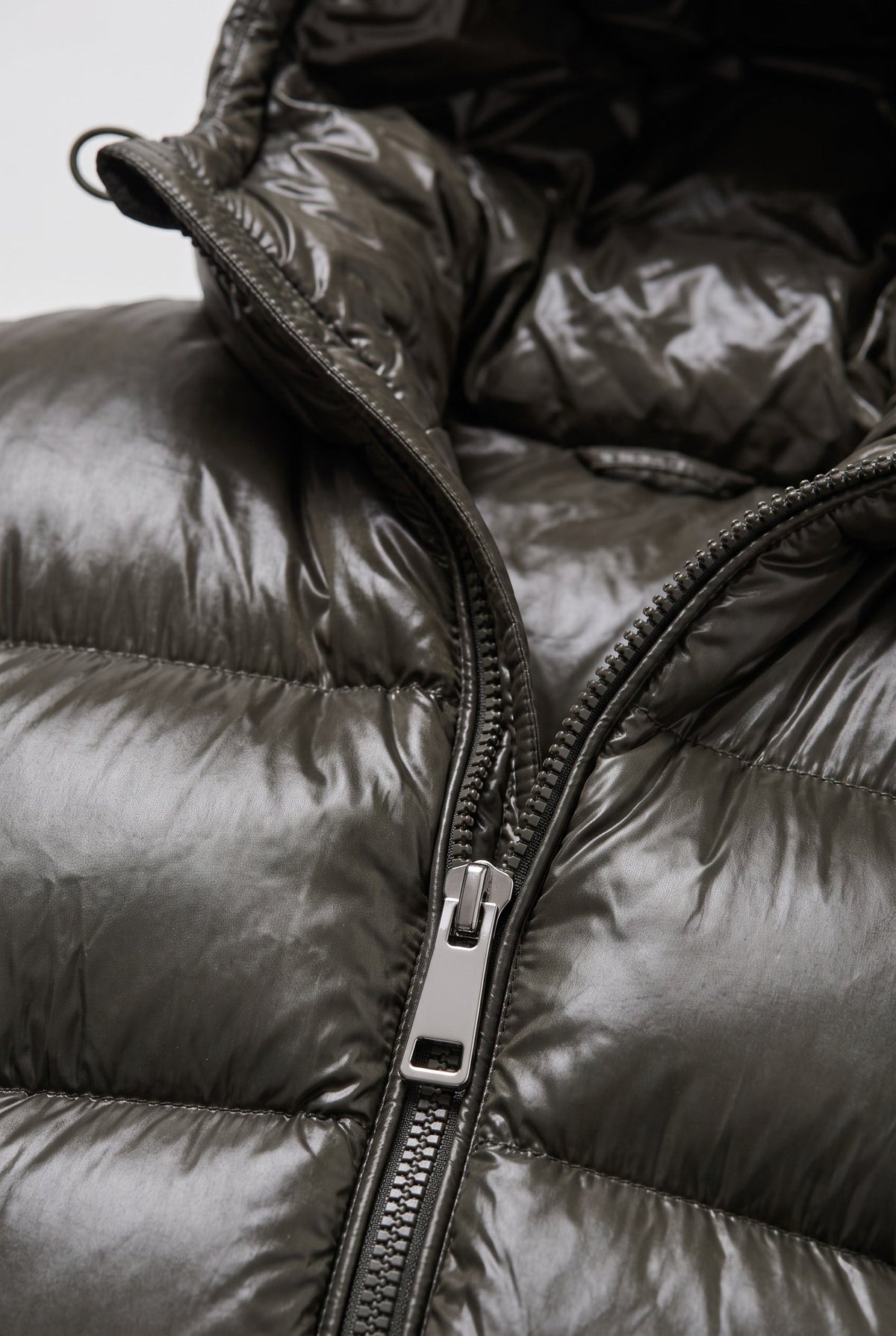 Herren-Steppjacke als vielseitige Oberbekleidung für den Alltag