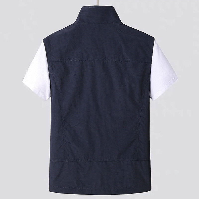 Men's Vest with Lightweight Design 