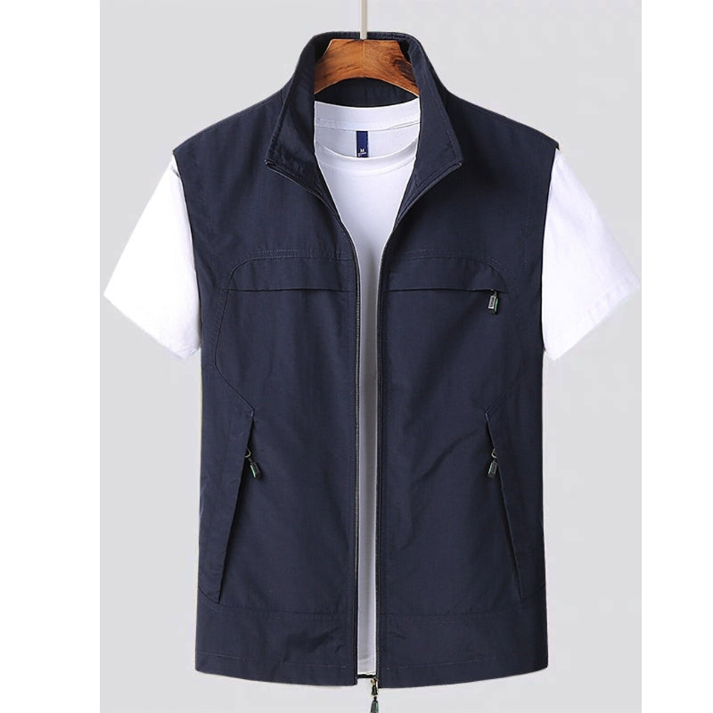 Men's Vest with Lightweight Design 
