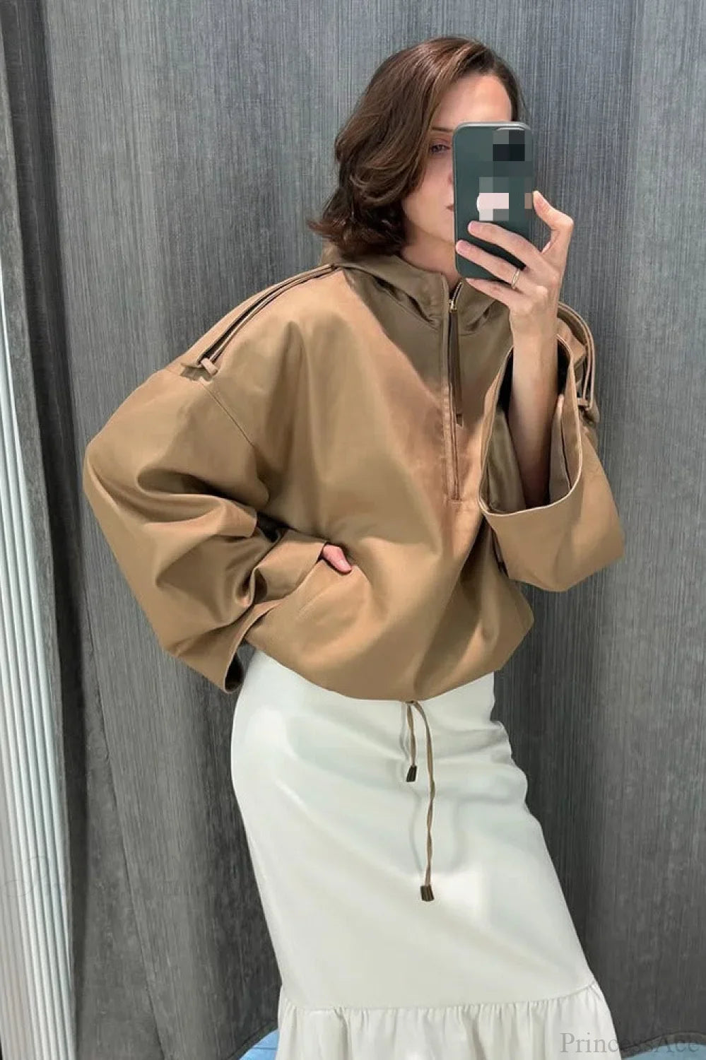 Hoodie-Jacke mit Kapuze im Regular Fit, Rückansicht