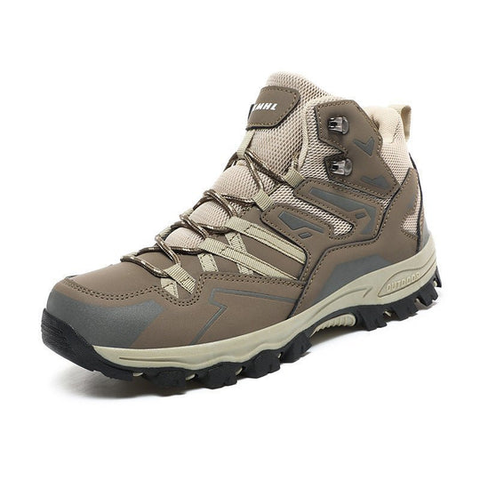 Men's hiking boots with classic design