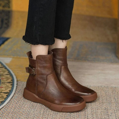 Damen-Plateau-Stiefeletten aus Leder mit markanter Schnalle