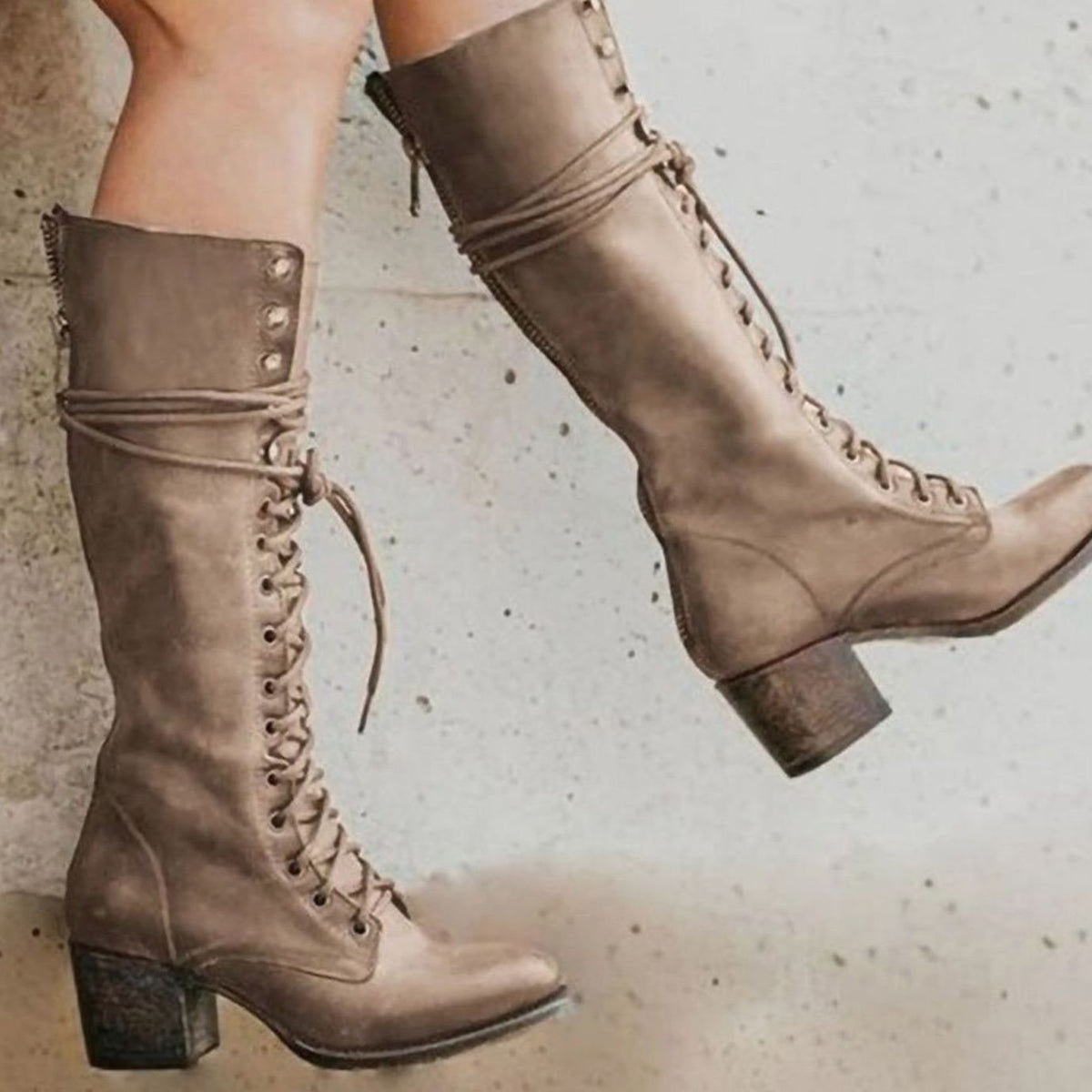 Damen Vintage-Stiefel elegant zu verschiedenen Outfits kombinierbar